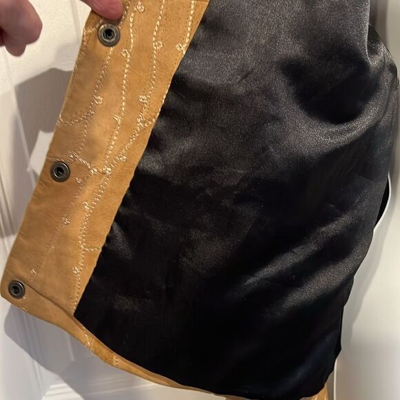 Kroshetta Tan/Camel Suede Cropped Patchwork Jacket Size M - Picture 10 of 14